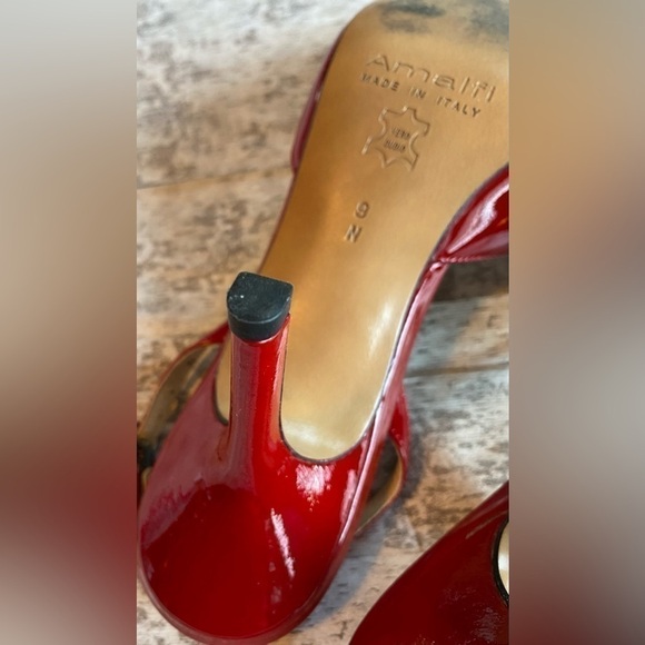 Amalfi (Italy) Red Patent Leather Black Bow Stiletto Slingback Heels 9 Narrow - Picture 8 of 9